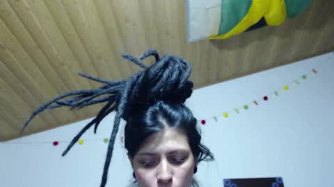 Snapshot of gaby_cute_16 chatting on September 9, 11:27 pm Gaby cute 16 online show from September 9, 11:27 pm
