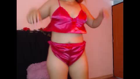 Snapshot of gaby_milfx chatting on October 4, 5:22 pm Gabriela online show from October 4, 5:22 pm