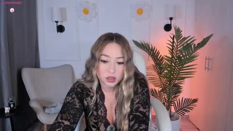 gaby  online show from March 2, 11:44 pm