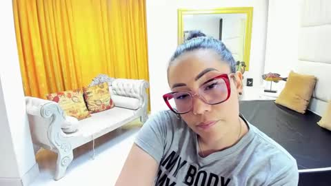 Snapshot of gaby_trent chatting on September 25, 4:58 pm gabriela online show from September 25, 4:58 pm