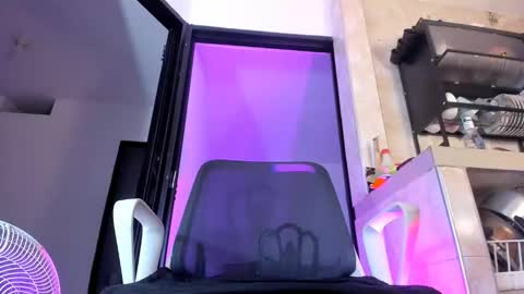 Gaby. online show from March 16, 5:44 am