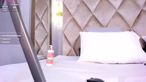 Gaby  online show from November 28, 1:29 pm