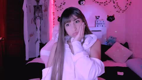Snapshot of gabyye_capprins chatting on October 16, 11:36 pm gabyye capprins online show from October 16, 11:36 pm