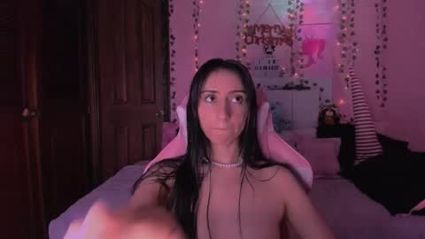 gabyye capprins online show from November 16, 2:24 am