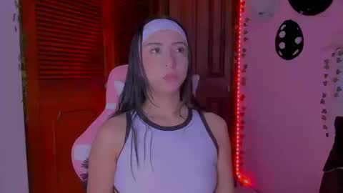 Snapshot of gabyye_capprins chatting on September 10, 9:49 pm gabyye capprins online show from September 10, 9:49 pm