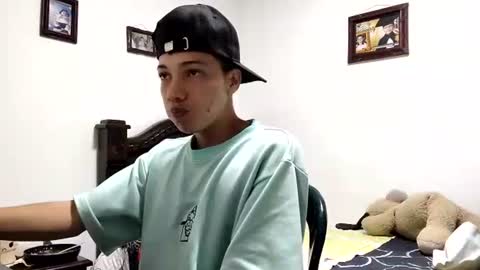 Snapshot of gadiel_sex chatting on September 11, 11:50 pm gadiel_sex online show from September 11, 11:50 pm