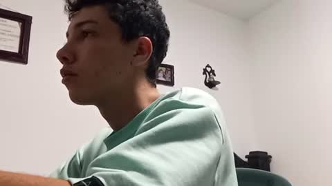 Snapshot of gadiel_sex chatting on September 28, 10:08 pm gadiel_sex online show from September 28, 10:08 pm