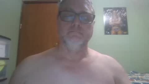 Snapshot of gadude45 chatting on February 14, 5:51 am gadude45 online show from February 14, 5:51 am