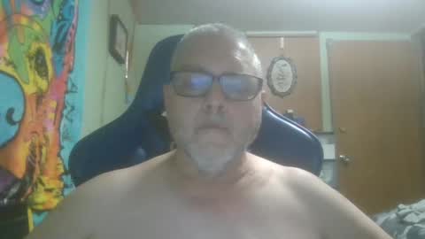 Snapshot of gadude45 chatting on September 21, 2:15 am gadude45 online show from September 21, 2:15 am