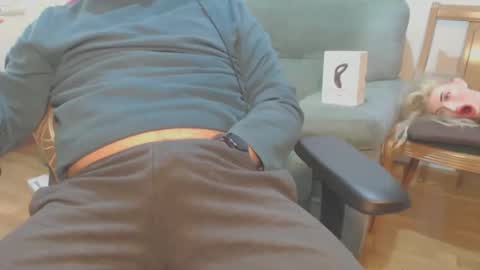 your master online show from April 1, 1:01 pm