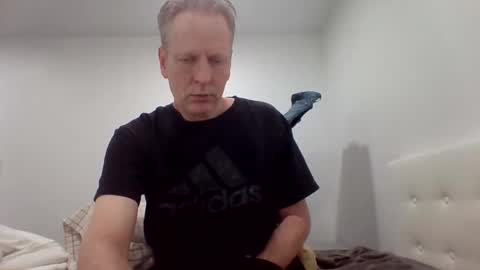 gamerboy200 online show from March 1, 10:58 pm