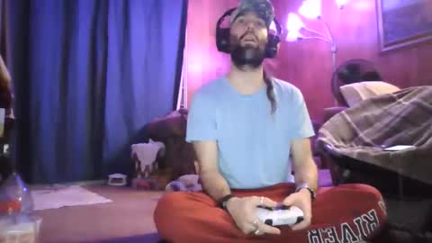 gamerfiend420 online show from February 20, 4:23 am