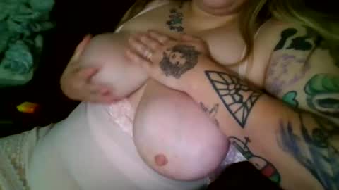 tatted tootsie online show from October 19, 4:39 am