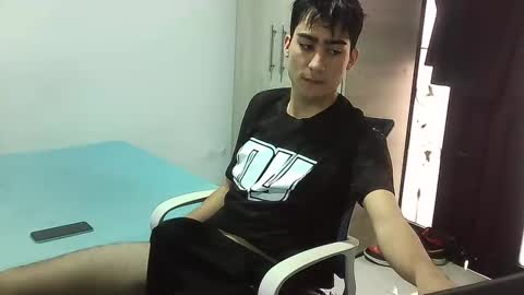 gamertwink19 online show from October 30, 7:14 pm