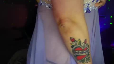 Jenna  - be back MONDAY night.  online show from June 13, 10:58 am