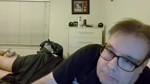 Gary online show from April 15, 6:06 am