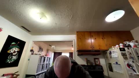 marvin pumpt online show from September 21, 4:33 pm