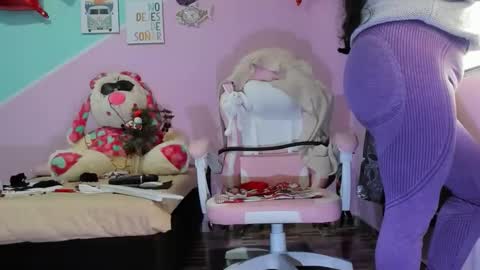 Diana online show from December 2, 6:17 pm