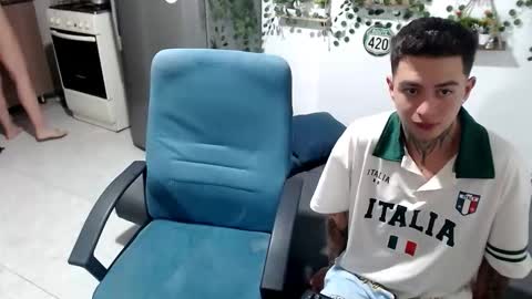 gatita13333321 online show from March 4, 12:40 am