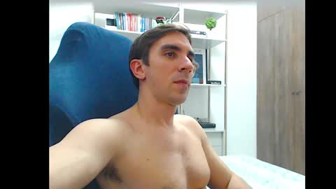 Snapshot of gatosarado23 chatting on October 10, 3:23 am gatosarado23 online show from October 10, 3:23 am