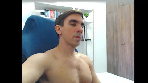 Snapshot of gatosarado23 chatting on October 14, 8:01 pm gatosarado23 online show from October 14, 8:01 pm