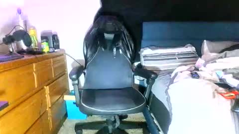 GaWdZKuMn online show from January 7, 9:20 pm