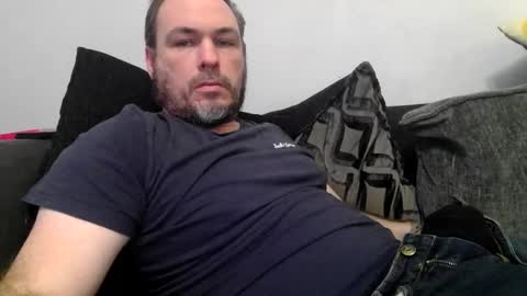 Snapshot of geddes4 chatting on October 29, 12:12 am SIR online show from October 29, 12:12 am