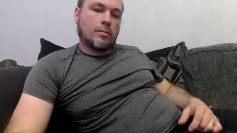 Snapshot of geddes4 chatting on October 16, 11:14 pm SIR online show from October 16, 11:14 pm