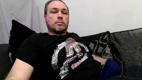 Snapshot of geddes4 chatting on February 2, 11:42 pm SIR online show from February 2, 11:42 pm