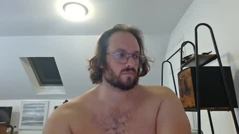 Snapshot of geebonkingcock chatting on October 26, 3:51 am Girthy online show from October 26, 3:51 am
