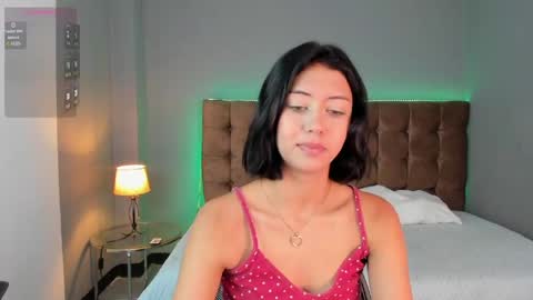 gemma18_ online show from April 8, 9:51 pm