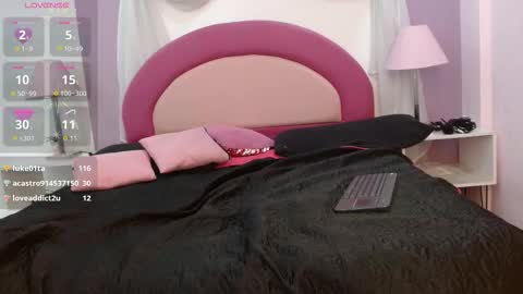 Snapshot of gemma88_ chatting on October 12, 9:05 pm Gemma online show from October 12, 9:05 pm