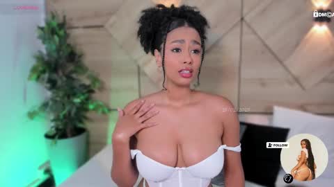 Snapshot of gemmacarter_ chatting on February 26, 7:53 pm online show from February 26, 7:53 pm