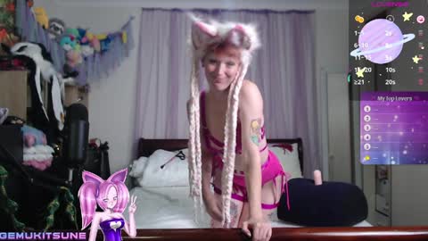 Foxxy online show from April 4, 8:43 am