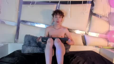 genesis_js online show from November 7, 4:04 am