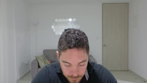 Snapshot of genesis_wb chatting on October 2, 3:27 am genesis_wb online show from October 2, 3:27 am