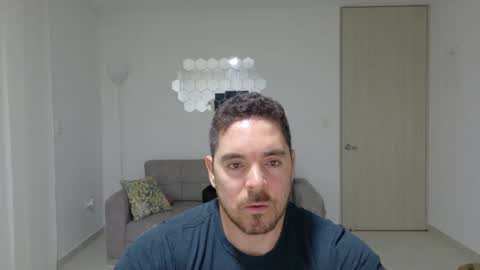 Snapshot of genesis_wb chatting on September 30, 2:00 am genesis_wb online show from September 30, 2:00 am