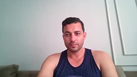 genteldevil online show from April 4, 1:40 pm