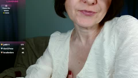 Elena online show from February 6, 1:25 pm