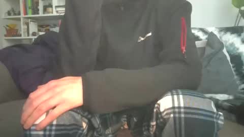 Snapshot of geon2xx chatting on September 27, 10:13 am Geon online show from September 27, 10:13 am