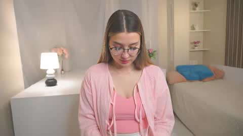 My name is Kelly online show from November 29, 3:25 am