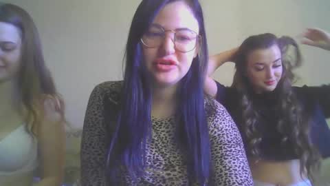 Snapshot of german_eva chatting on March 10, 10:50 am Eva online show from March 10, 10:50 am