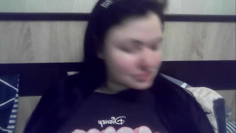 Eva online show from March 25, 7:53 pm