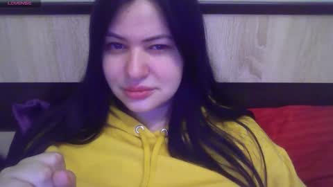 Snapshot of german_eva chatting on October 16, 3:06 am Eva online show from October 16, 3:06 am
