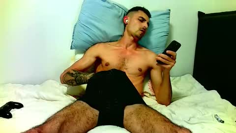 Snapshot of germanbigdic77 chatting on September 15, 10:11 pm HeteroGermanbigdic77 online show from September 15, 10:11 pm