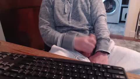 gethoggy online show from February 6, 2:31 pm