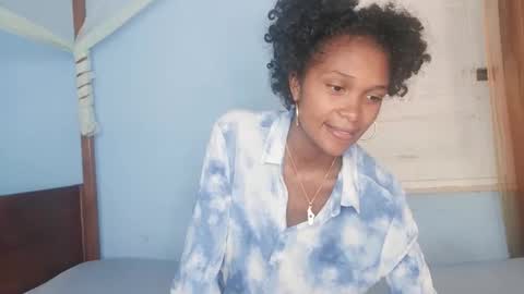 gggloria online show from February 13, 7:12 am