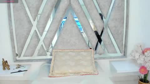 Danna Astrom online show from March 3, 10:42 pm