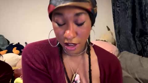 ghastgirlt_t online show from February 6, 5:44 am