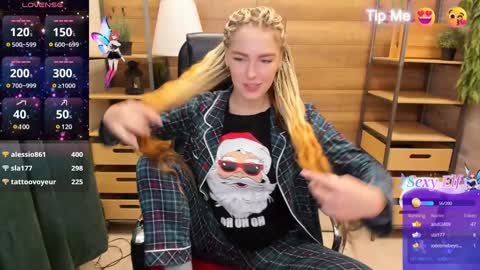Snapshot of ghostly_temptation chatting on December 4, 12:35 am Sweety online show from December 4, 12:35 am
